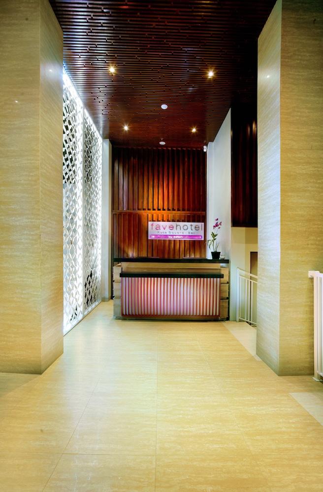Favehotel Kuta Square Kuta Lombok Exterior foto