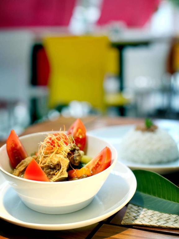 Favehotel Kuta Square Kuta Lombok Exterior foto